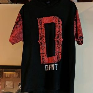 DFYNT T-shirt D Sz L Black & Red 100% Cotton